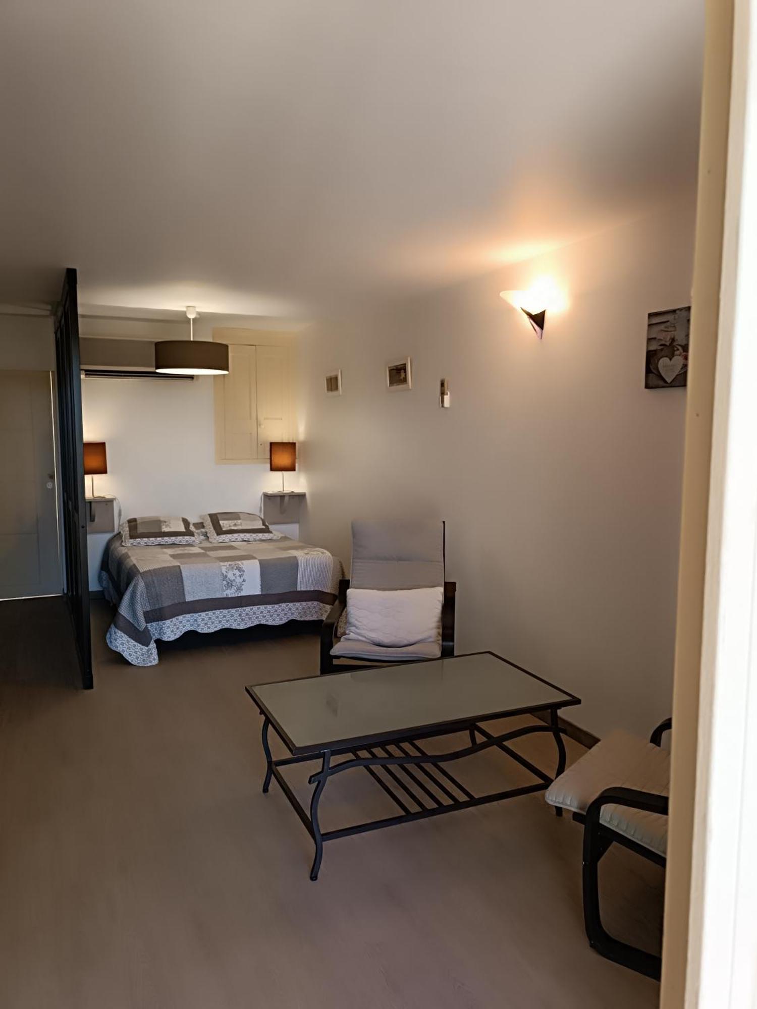 Mas Auroma Bed & Breakfast Murs  Bagian luar foto